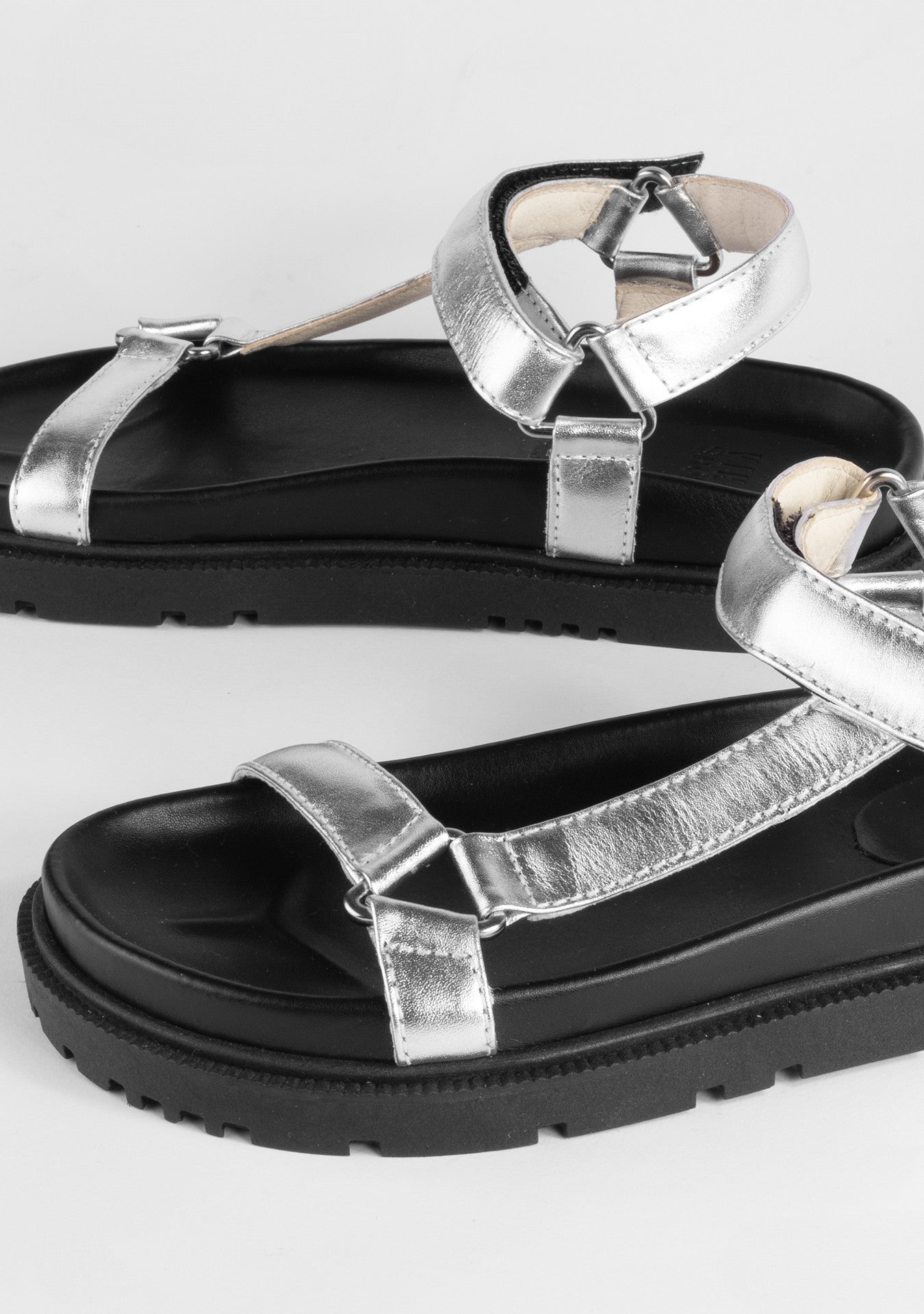 Flat Morgan Silver