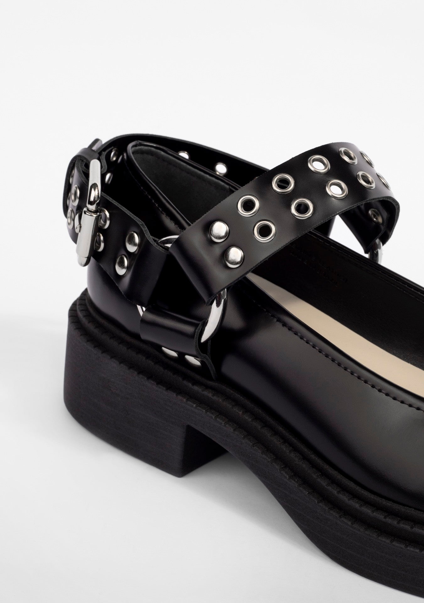 Sapatilha Jamie Glossy Black