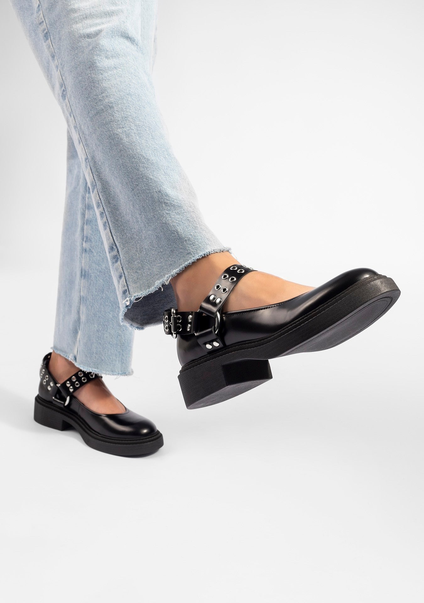 Sapatilha Jamie Glossy Black