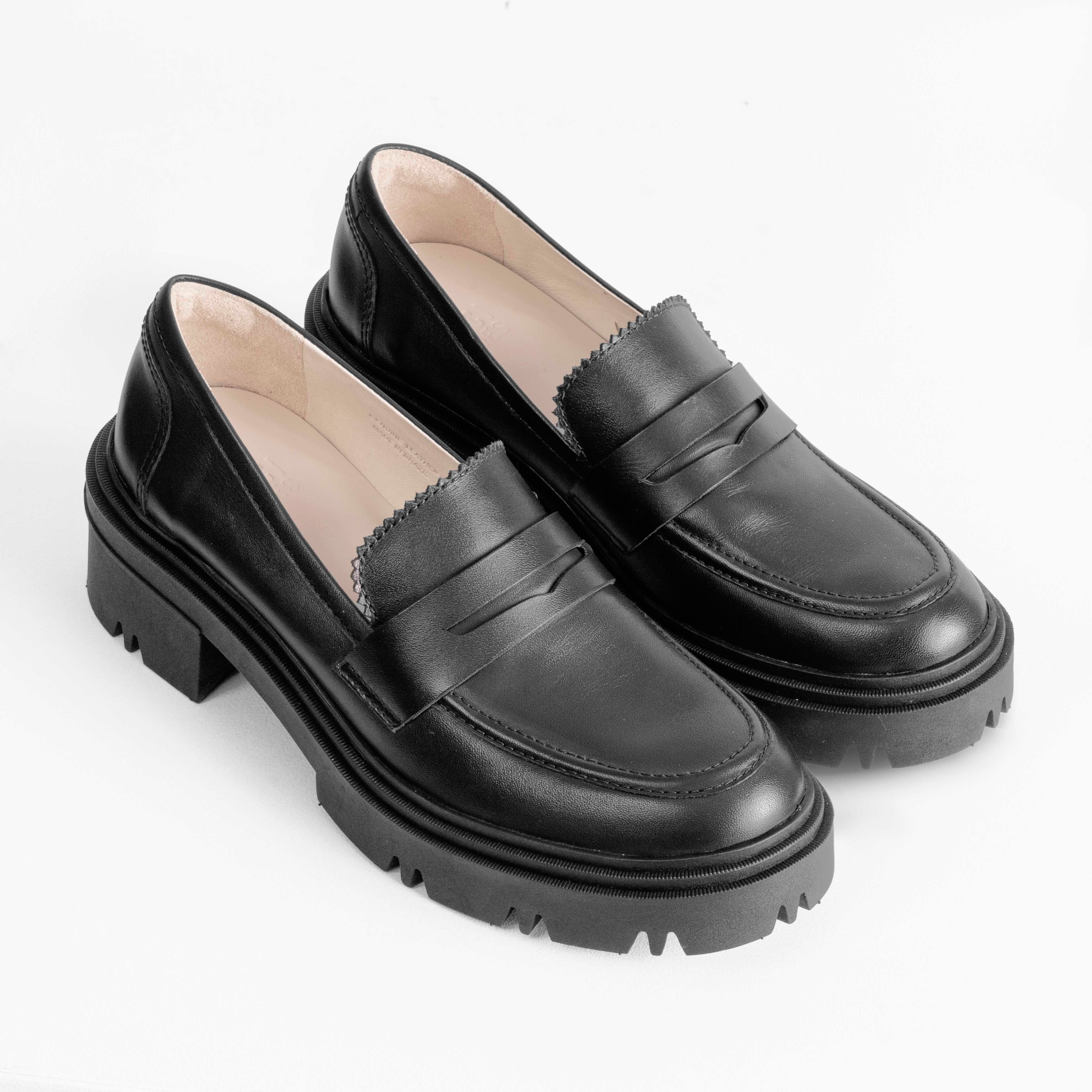 Loafer Dara Full Black