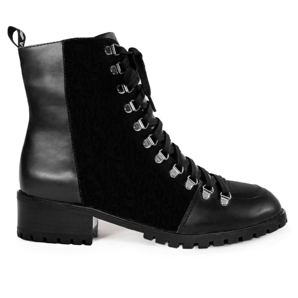 Bota Hiking Black