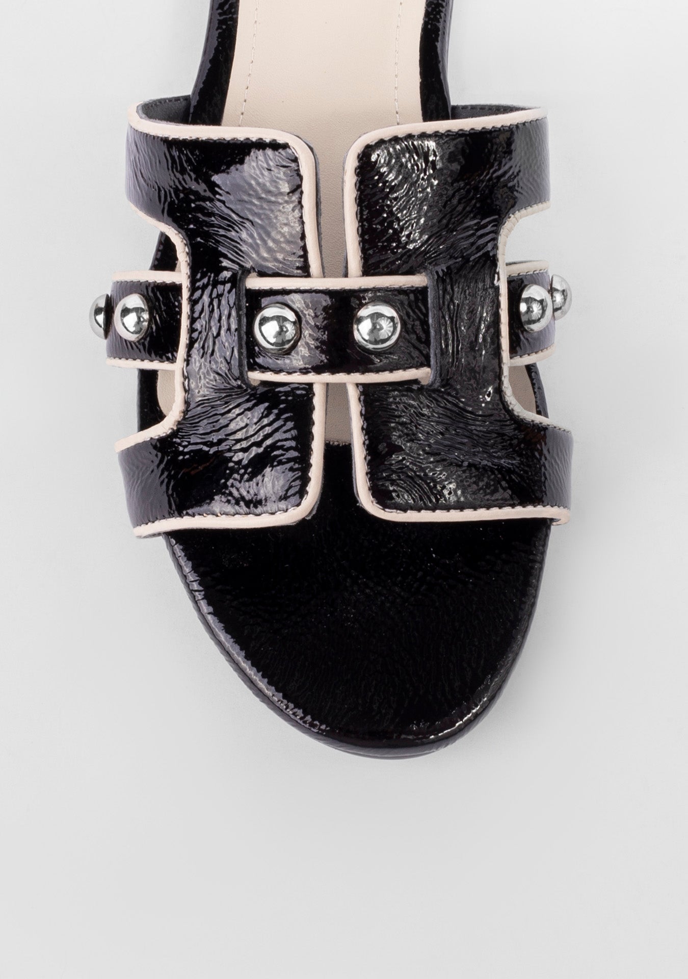 Rasteira Eloise Studded Shiny Black