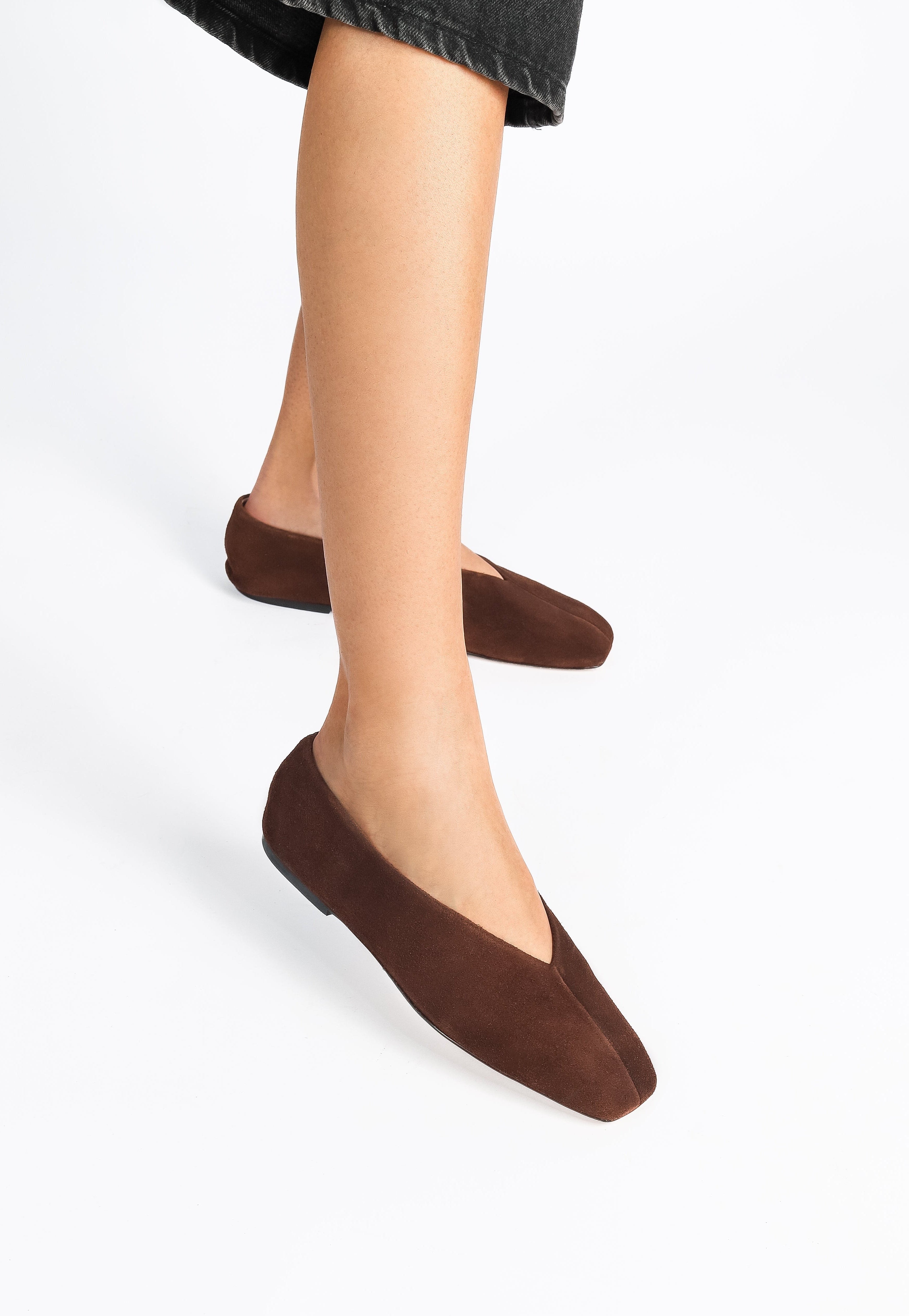 Sapatilha Guta Camurça Chocolate