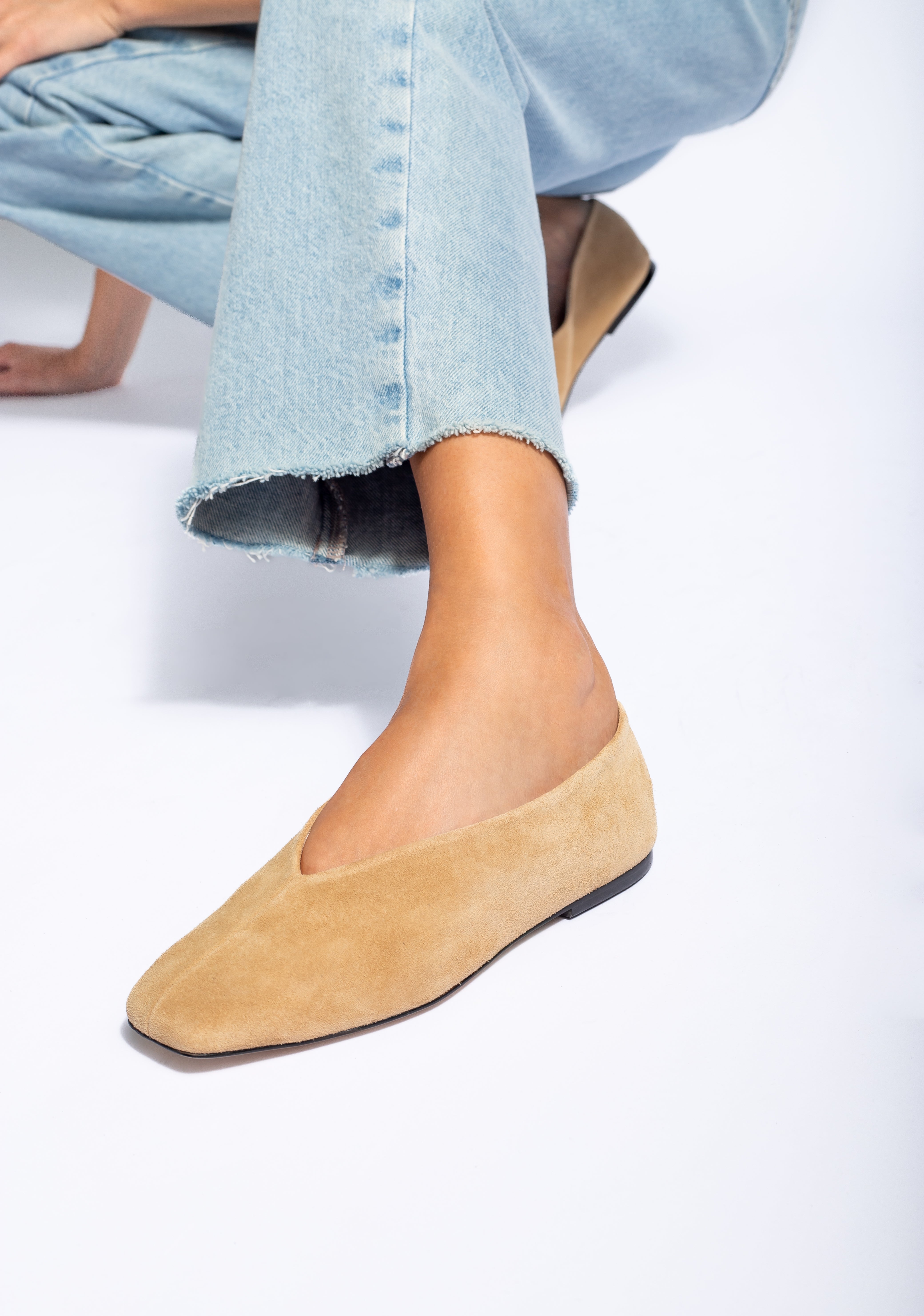 Sapatilha Guta Camurça Sand