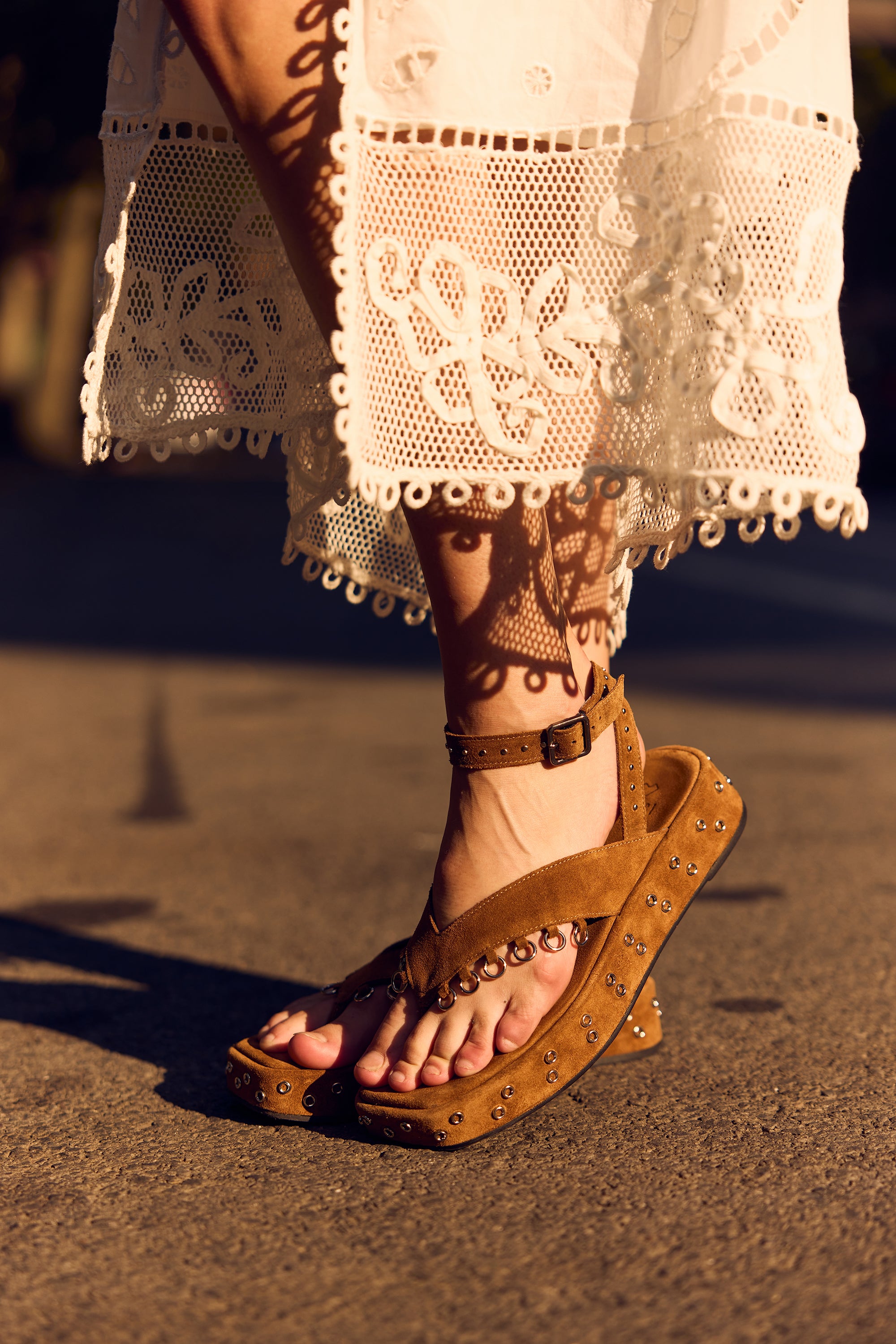 Flatform Vika Camurça Capuccino