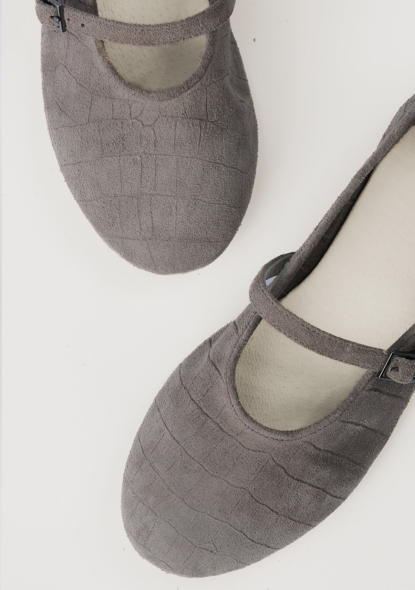 Sapatilha Noah Croco Chumbo