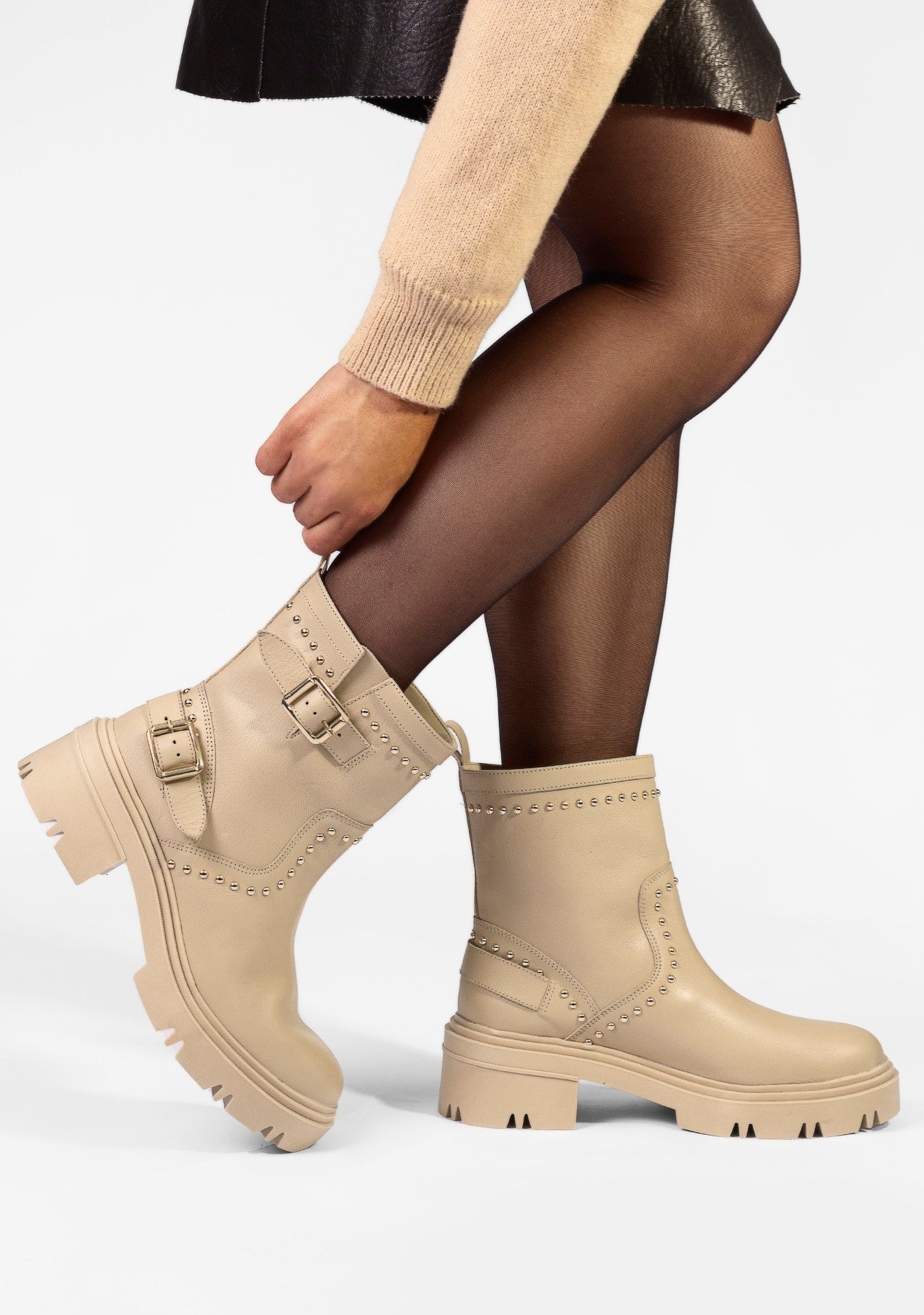 Bota Alisson Bege