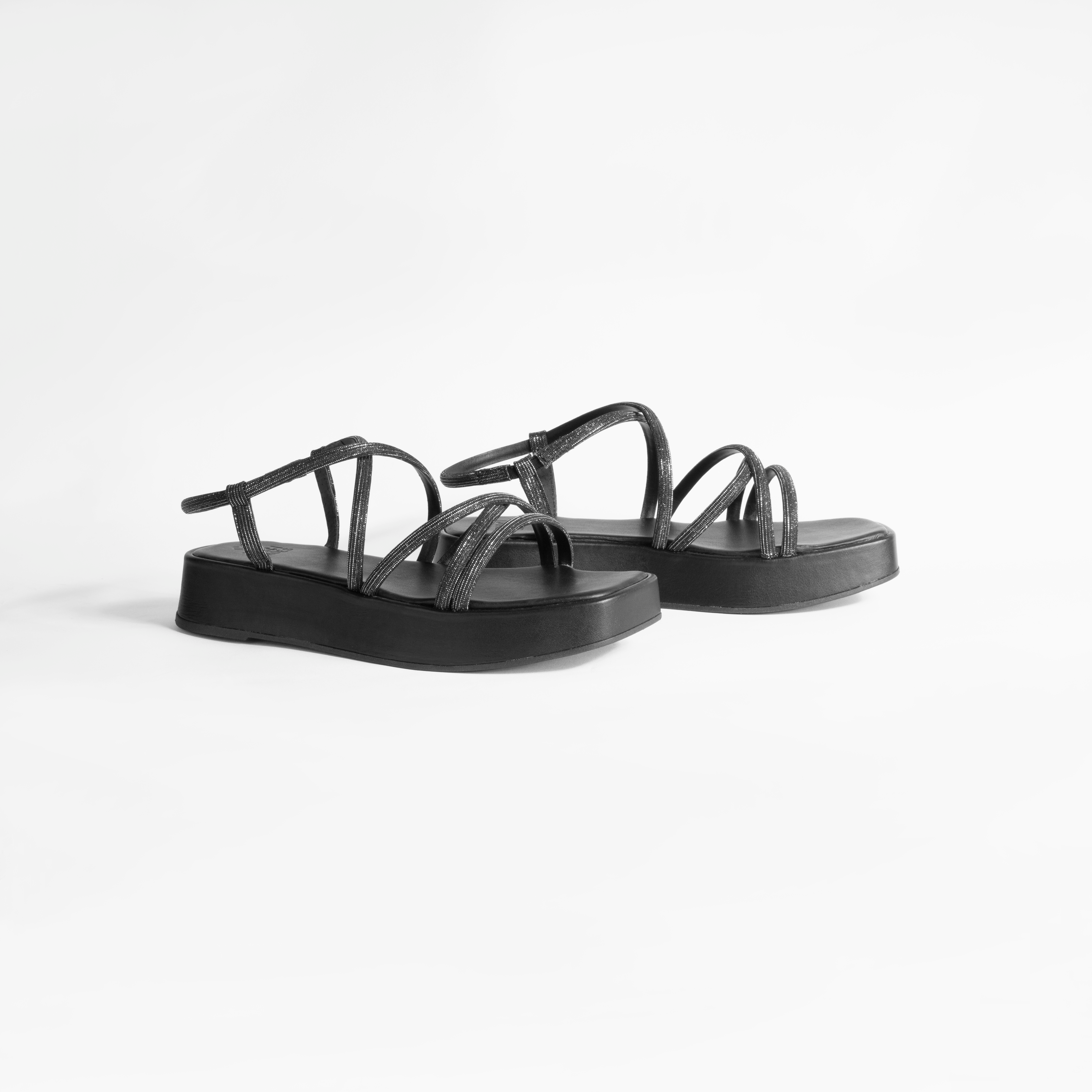 Flatform Cora Metallic Black