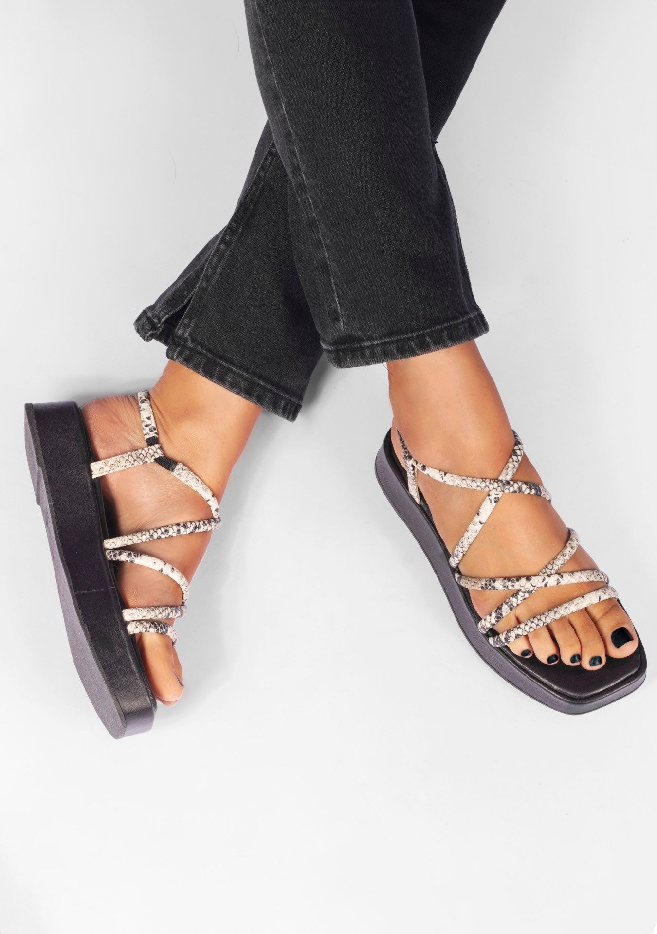 Flatform Cora Snake