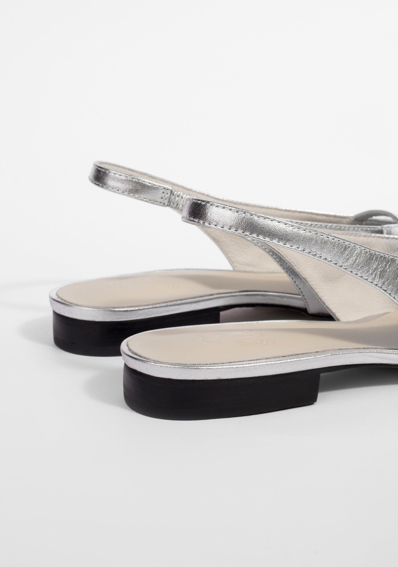 Sapatilha Ariana Silver