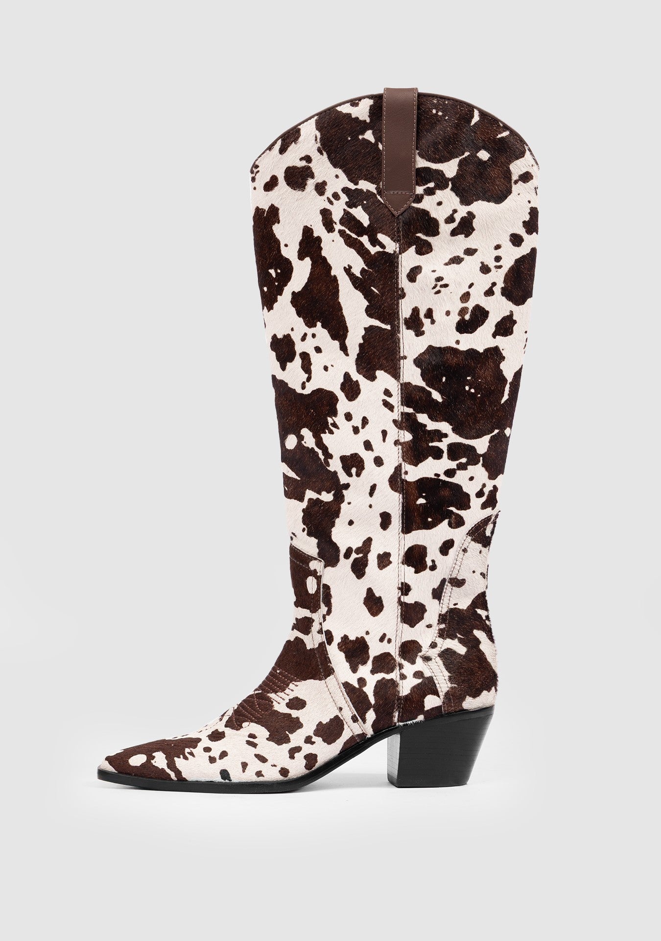 Bota Daisy Cow Print