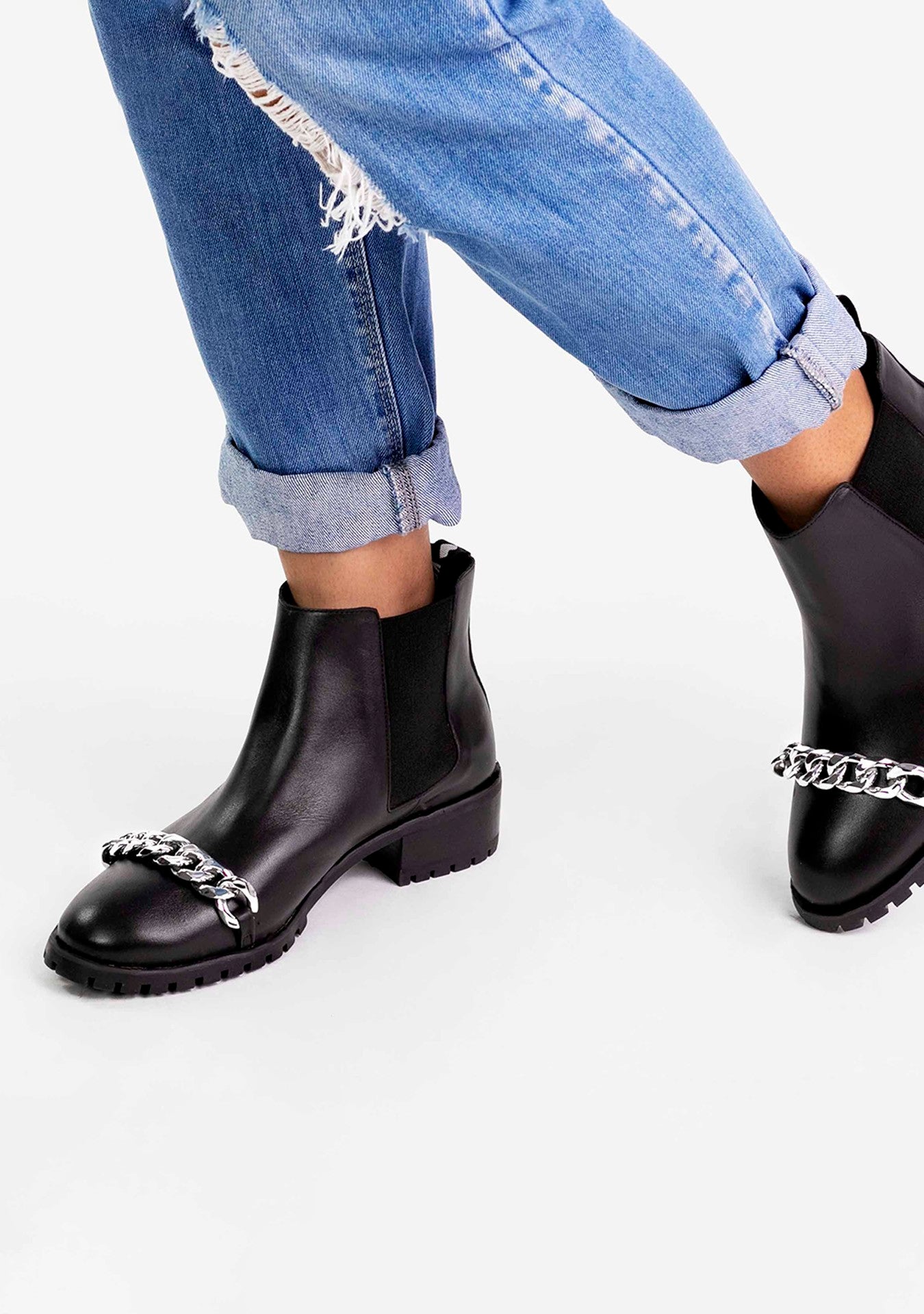 Bota Chelsea Black Chain