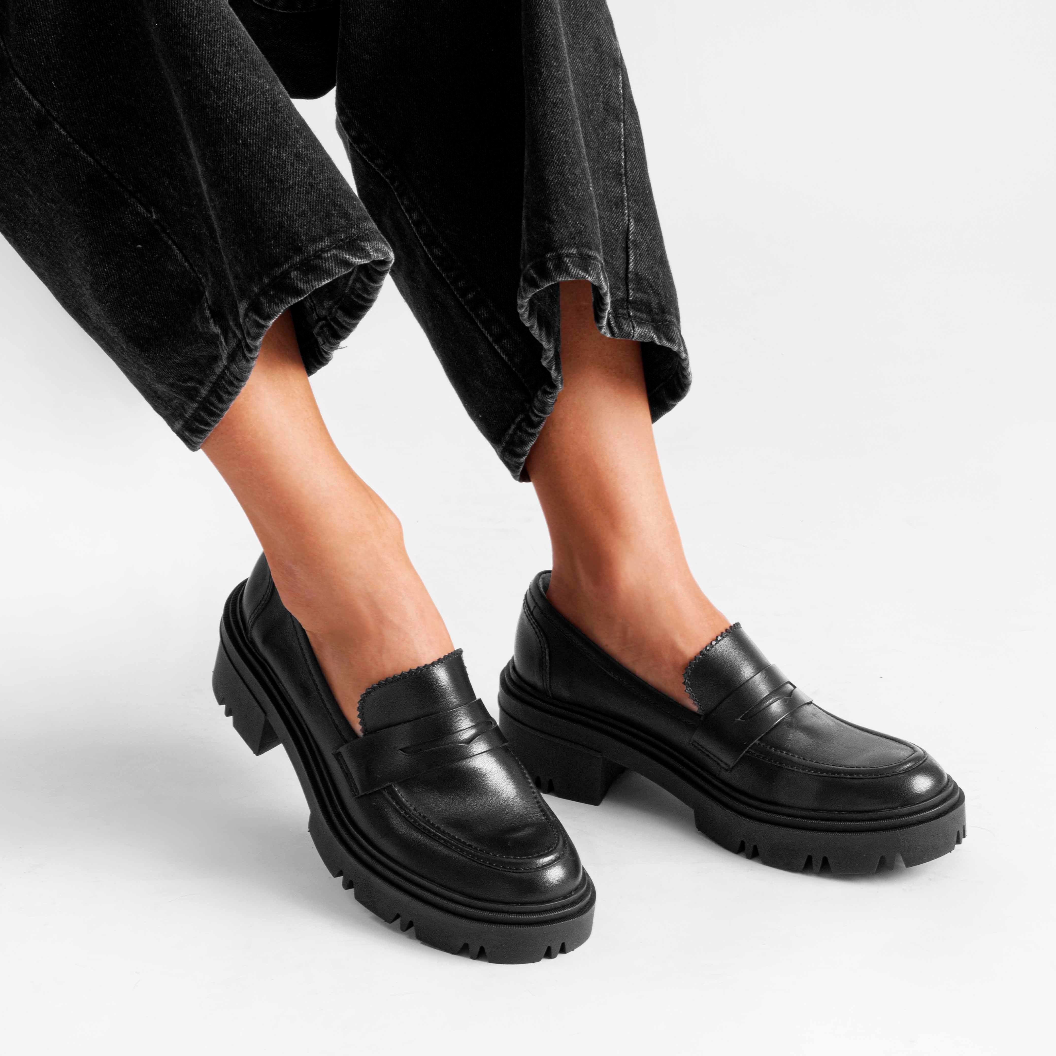 Loafer Dara Full Black
