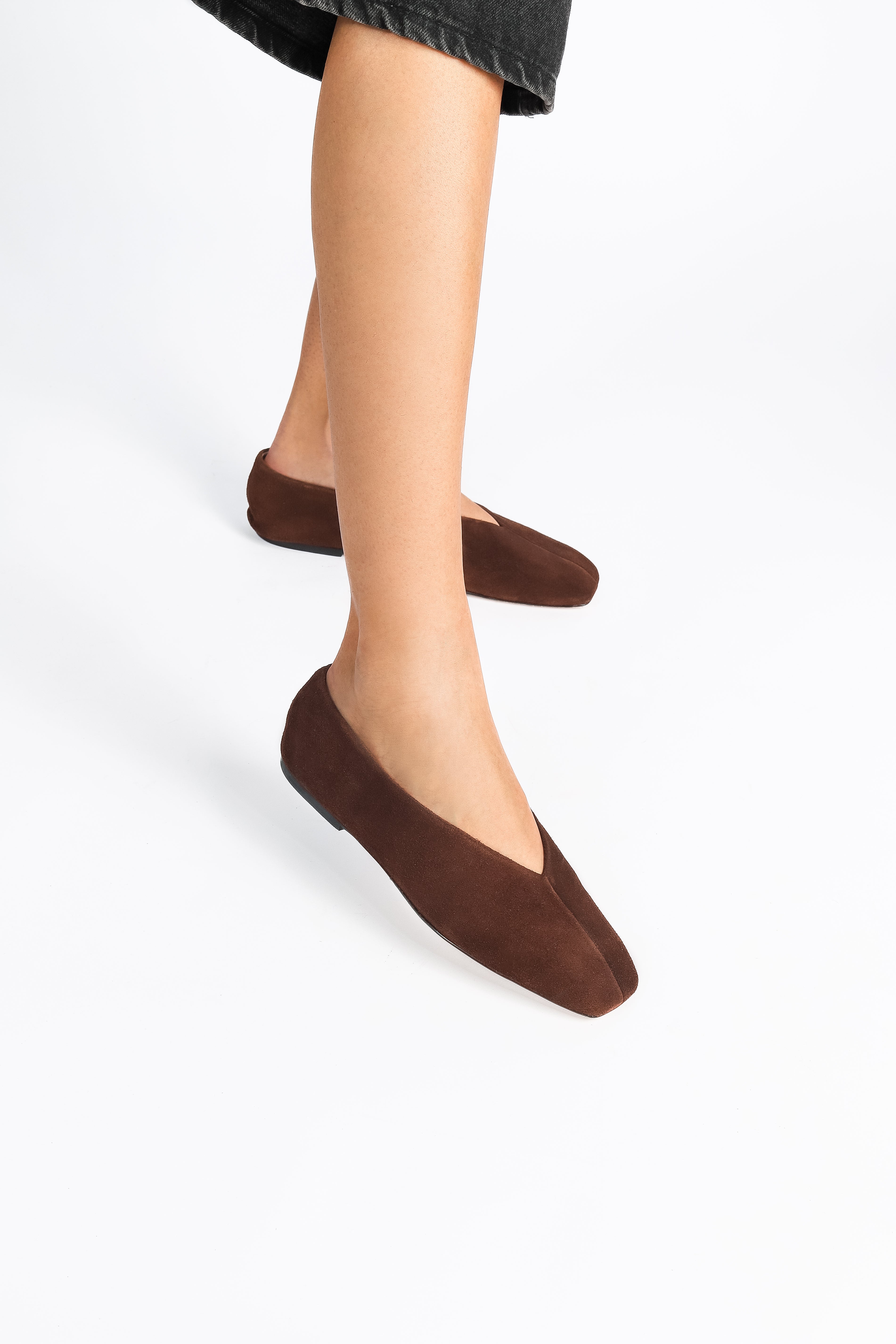 Sapatilha Guta Camurça Chocolate